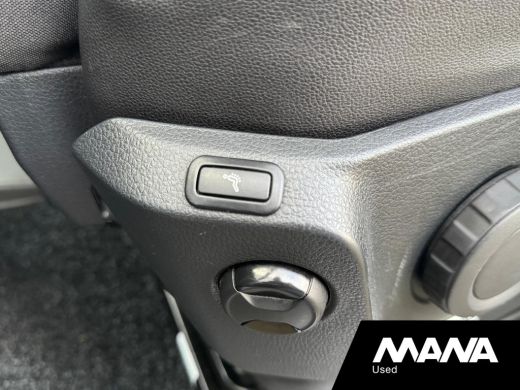 Volkswagen Crafter 30 2.0 TDI L3H3 180PK LED Automaat LM velgen Camera Sensoren ACC Massagestoel Parkeerhulp ActivLease financial lease