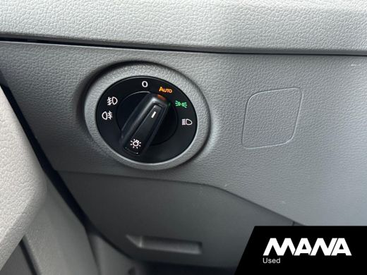 Volkswagen Crafter 30 2.0 TDI L3H3 180PK LED Automaat LM velgen Camera Sensoren ACC Massagestoel Parkeerhulp ActivLease financial lease