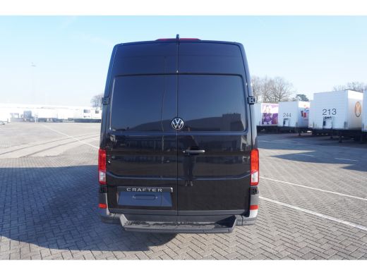 Volkswagen Crafter 30 2.0 TDI L3H3 Highline 30 2.0 TDI 140PK Aut, L3H3 Highline, Bijrijdersbank, LED Koplampen, Navi... ActivLease financial lease