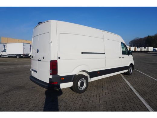 Volkswagen Crafter 35 2.0 TDI L4H3 Highline 35 2.0 TDI L4H3 Highline 140 pk Aut., Airco, Vierseizoensbanden, Navigat... ActivLease financial lease
