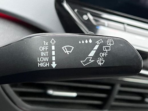 Volkswagen ID.3 204 pk First Plus 58 kWh | Achteruitrijcamera | Navigatie | Stoelverwarming | ActivLease financial lease