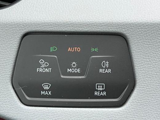 Volkswagen ID.3 204 pk First Plus 58 kWh | Achteruitrijcamera | Navigatie | Stoelverwarming | ActivLease financial lease
