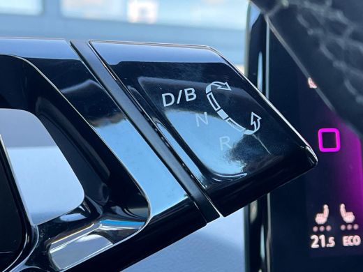 Volkswagen ID.3 204 pk First Plus 58 kWh | Achteruitrijcamera | Navigatie | Stoelverwarming | ActivLease financial lease