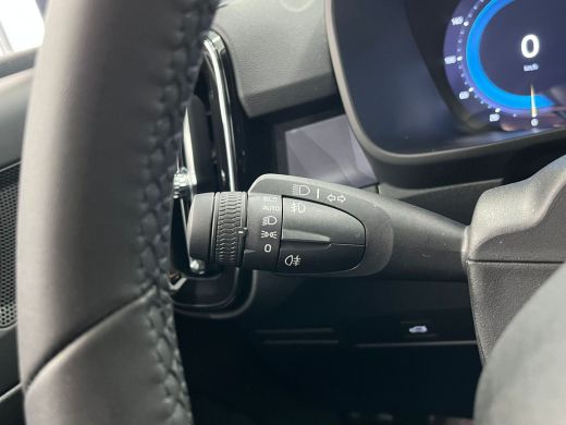 Volvo  C40 Volvo Recharge Plus 69 kWh | Achterspoiler | Achterspoiler | Achteruitrijcamera ActivLease financial lease