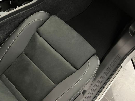 Volvo  C40 Volvo Recharge Plus 69 kWh | Achterspoiler | Achterspoiler | Achteruitrijcamera ActivLease financial lease