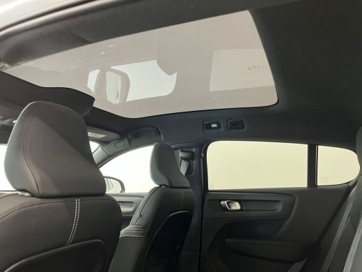 Volvo  C40 Volvo Recharge Plus 69 kWh | Achterspoiler | Achterspoiler | Achteruitrijcamera ActivLease financial lease