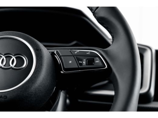 Audi A1 Sportback 25 TFSI Pro Line ActivLease financial lease