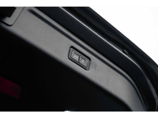 Audi A6 Avant e-tron S edition performance 100 kWh | Panoramadak | Head-up display | Comfortsleutel | Ban... ActivLease financial lease