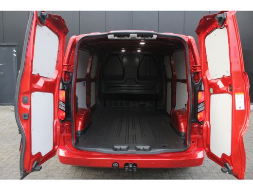 Ford Transit Custom 300 2.0 TDCI L2H1 Limited | TREKHAAK | 360 CAMERA | ADAPTIVE CRUISE | CLIMATE CONTROLE ActivLease financial lease