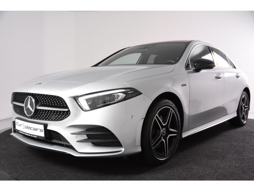 Mercedes A-Klasse 250 e AMG Line *1ste Eigenaar*Panoramadak*Full Options* ActivLease financial lease