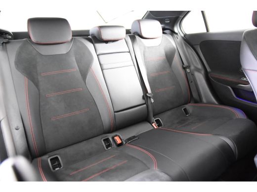 Mercedes A-Klasse 250 e AMG Line *1ste Eigenaar*Panoramadak*Full Options* ActivLease financial lease