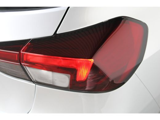 Opel Corsa 1.2 Level 3 Elegance |100 pk| LED | Half leder | Apple carplay | 1e eigenaar | ActivLease financial lease