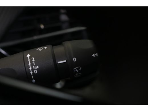 Peugeot 208 Peugeot Style 75pk | Navi | Camera achter | Cruise Control | Apple Carplay/Android Auto | Lichtme... ActivLease financial lease