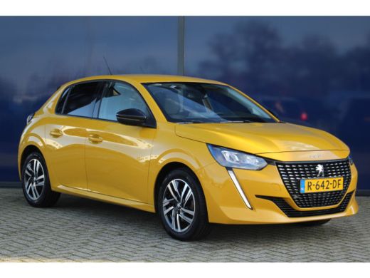 Peugeot 208 1.2 Allure | Climate & Cruise C. | Donker Glas | 16'' LMV | Carplay | Park Assist | DAB | ActivLease financial lease