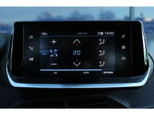 Peugeot 208 1.2 Allure | Climate & Cruise C. | Donker Glas | 16'' LMV | Carplay | Park Assist | DAB | ActivLease financial lease