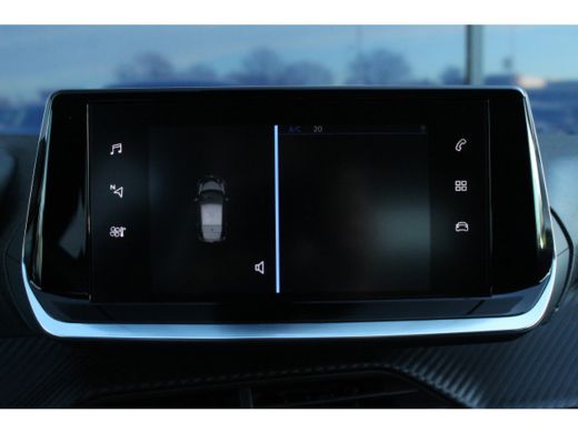 Peugeot 208 1.2 Allure | Climate & Cruise C. | Donker Glas | 16'' LMV | Carplay | Park Assist | DAB | ActivLease financial lease