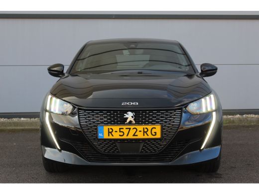 Peugeot 208 1.2 GT | LED | 17" LMV | Camera | Navi | Climate & Cruise C. | ActivLease financial lease