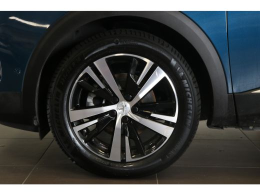 Peugeot 3008 Peugeot 1.2 Hybrid GT 136pk | Navi | Camera | Keyless | Ad. Cruise | Full-LED | LMV 18"| DAB | ActivLease financial lease