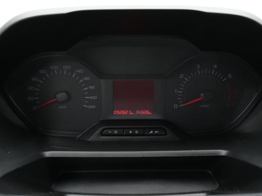 Peugeot Partner 1.5 BlueHDI Pro Airco Cruise Pdc Trekhaak ActivLease financial lease