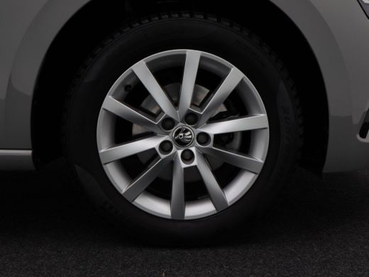 Skoda Scala 1.0 TSi 110 Pk Automaat Business Edition | Full LED | Navigatie | Stoelverwarming | Virtual Dashb... ActivLease financial lease