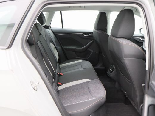 Skoda Scala 1.0 TSi 110 Pk Automaat Business Edition | Full LED | Navigatie | Stoelverwarming | Virtual Dashb... ActivLease financial lease