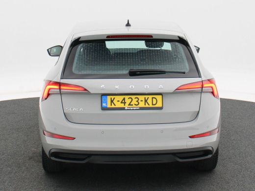 Skoda Scala 1.0 TSi 110 Pk Automaat Business Edition | Full LED | Navigatie | Stoelverwarming | Virtual Dashb... ActivLease financial lease
