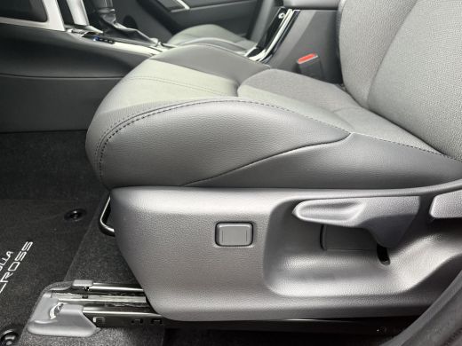 Toyota Corolla Cross Hybrid 200 Style | Nieuw te bestellen! | ActivLease financial lease