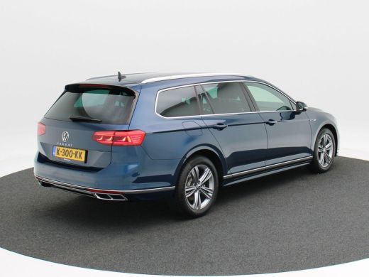 Volkswagen Passat Variant 1.5 TSi 150 Pk Automaat R-Line Business + | Full LED | Navigatie | Camera | Adaptive Crui... ActivLease financial lease