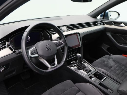 Volkswagen Passat Variant 1.5 TSi 150 Pk Automaat R-Line Business + | Full LED | Navigatie | Camera | Adaptive Crui... ActivLease financial lease