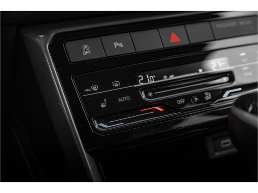 Volkswagen T-Cross 1.5 TSI Style 150pk DSG | Automaat | Stoelverwarming | Camera | Carplay ActivLease financial lease