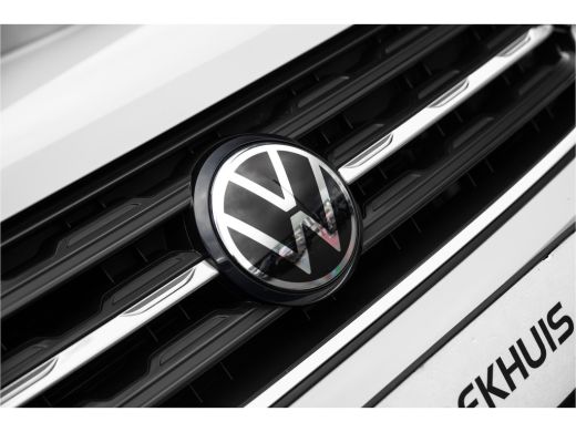 Volkswagen T-Cross 1.5 TSI Style 150pk DSG | Automaat | Stoelverwarming | Camera | Carplay ActivLease financial lease