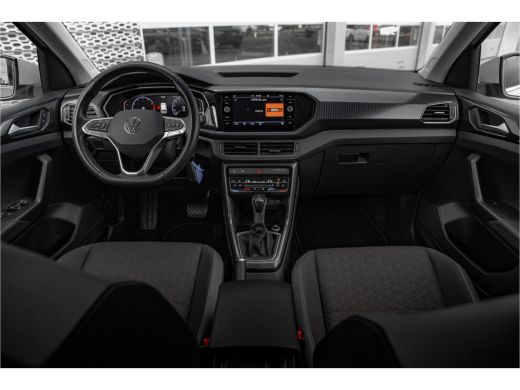 Volkswagen T-Cross 1.5 TSI Style 150pk DSG | Automaat | Stoelverwarming | Camera | Carplay ActivLease financial lease