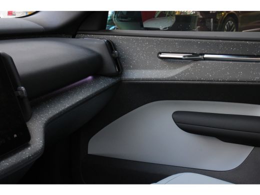 Volvo  EX30 Twin Motor Performance Ultra 428pk 69 kWh | Full Option! | Heico Sportiv | Breeze interior | 1 of 1! ActivLease financial lease