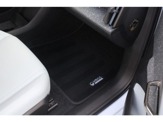 Volvo  EX30 Twin Motor Performance Ultra 428pk 69 kWh | Full Option! | Heico Sportiv | Breeze interior | 1 of 1! ActivLease financial lease