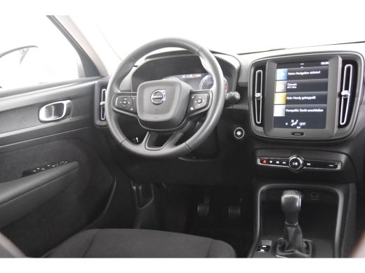 Volvo  XC40 1.5 T2 Momentum *1ste Eigenaar*DAB*Trekhaak*PDC* ActivLease financial lease