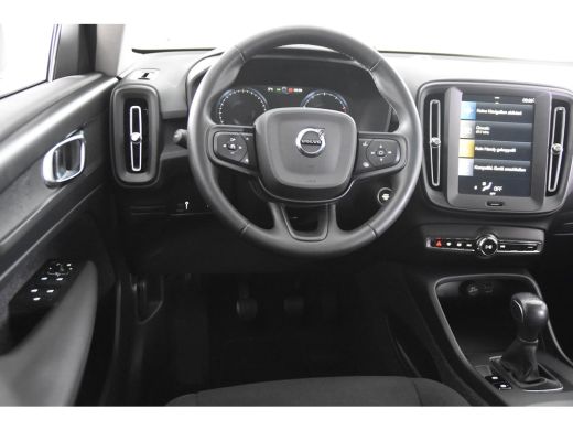 Volvo  XC40 1.5 T2 Momentum *1ste Eigenaar*DAB*Trekhaak*PDC* ActivLease financial lease