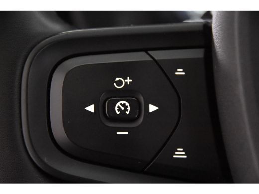 Volvo  XC40 1.5 T2 Momentum *1ste Eigenaar*DAB*Trekhaak*PDC* ActivLease financial lease
