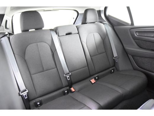 Volvo  XC40 1.5 T2 Momentum *1ste Eigenaar*DAB*Trekhaak*PDC* ActivLease financial lease