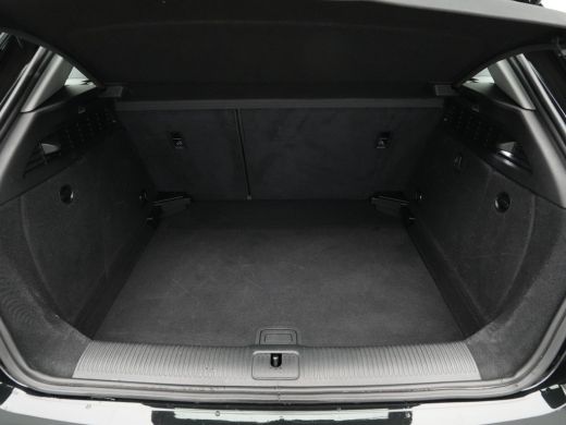 Audi A3 Sportback 30 TFSI 115pk S-Tronic Design Pro Line Navigatie Pdc Led Cruise 303 ActivLease financial lease