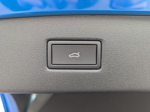 Ford Capri Premium Ext Range RWD 77 kWh | Panoramadak | Carplay | Camera | B&O | *Direct leverbaar ActivLease financial lease