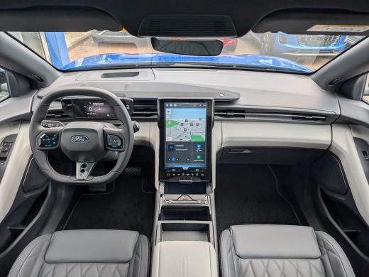 Ford Capri Premium Ext Range RWD 77 kWh | Panoramadak | Carplay | Camera | B&O | *Direct leverbaar ActivLease financial lease