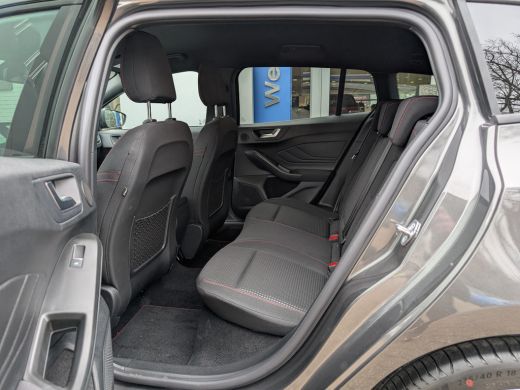 Ford Focus 1.0 EcoBoost Hybrid ST Line X | Winterpack | Adap. Cruise | Camera | *Direct leverbaar ActivLease financial lease