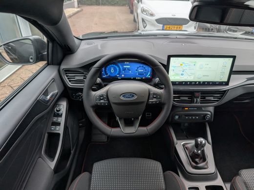 Ford Focus 1.0 EcoBoost Hybrid ST Line X | Winterpack | Adap. Cruise | Camera | *Direct leverbaar ActivLease financial lease