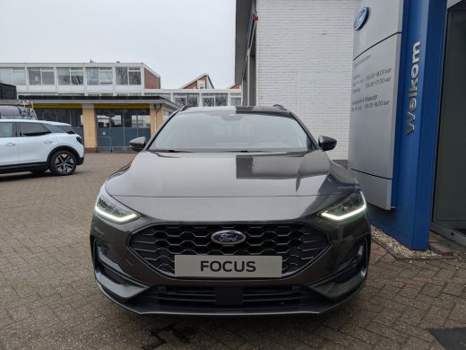 Ford Focus 1.0 EcoBoost Hybrid ST Line X | Winterpack | Adap. Cruise | Camera | *Direct leverbaar ActivLease financial lease