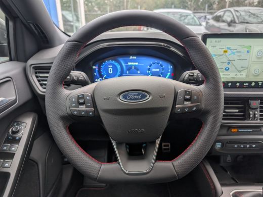 Ford Focus 1.0 EcoBoost Hybrid ST Line X | Winterpack | Adap. Cruise | Camera | *Direct leverbaar ActivLease financial lease