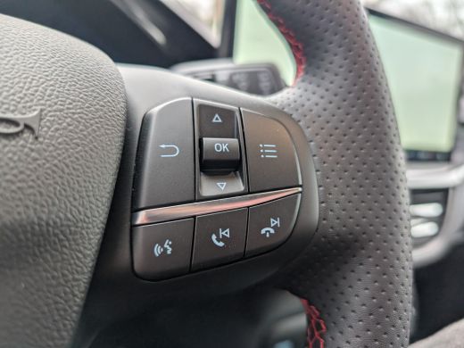 Ford Focus 1.0 EcoBoost Hybrid ST Line X | Winterpack | Adap. Cruise | Camera | *Direct leverbaar ActivLease financial lease