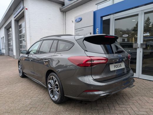 Ford Focus 1.0 EcoBoost Hybrid ST Line X | Winterpack | Adap. Cruise | Camera | *Direct leverbaar ActivLease financial lease