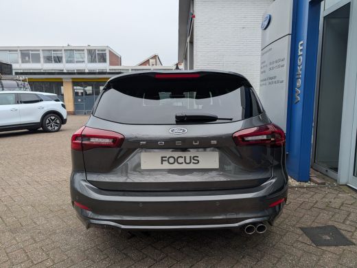 Ford Focus 1.0 EcoBoost Hybrid ST Line X | Winterpack | Adap. Cruise | Camera | *Direct leverbaar ActivLease financial lease