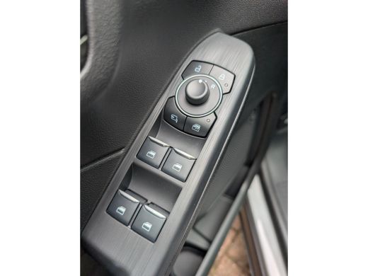 Ford Kuga 2.5 PHEV Titanium | Camera | Carplay | Trekhaak | Keyless | *Direct leverbaar ActivLease financial lease