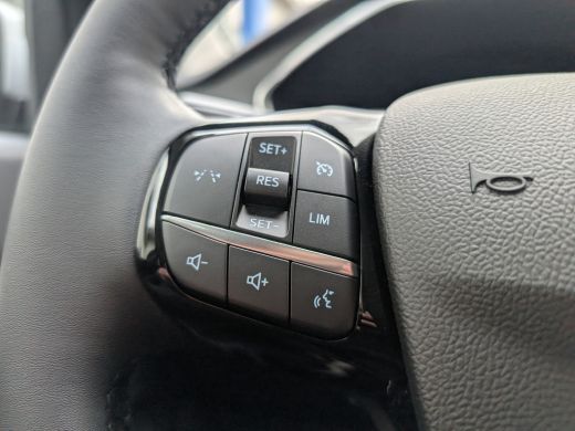 Ford Kuga 2.5 PHEV Titanium | Camera | Carplay | Trekhaak | Keyless | *Direct leverbaar ActivLease financial lease